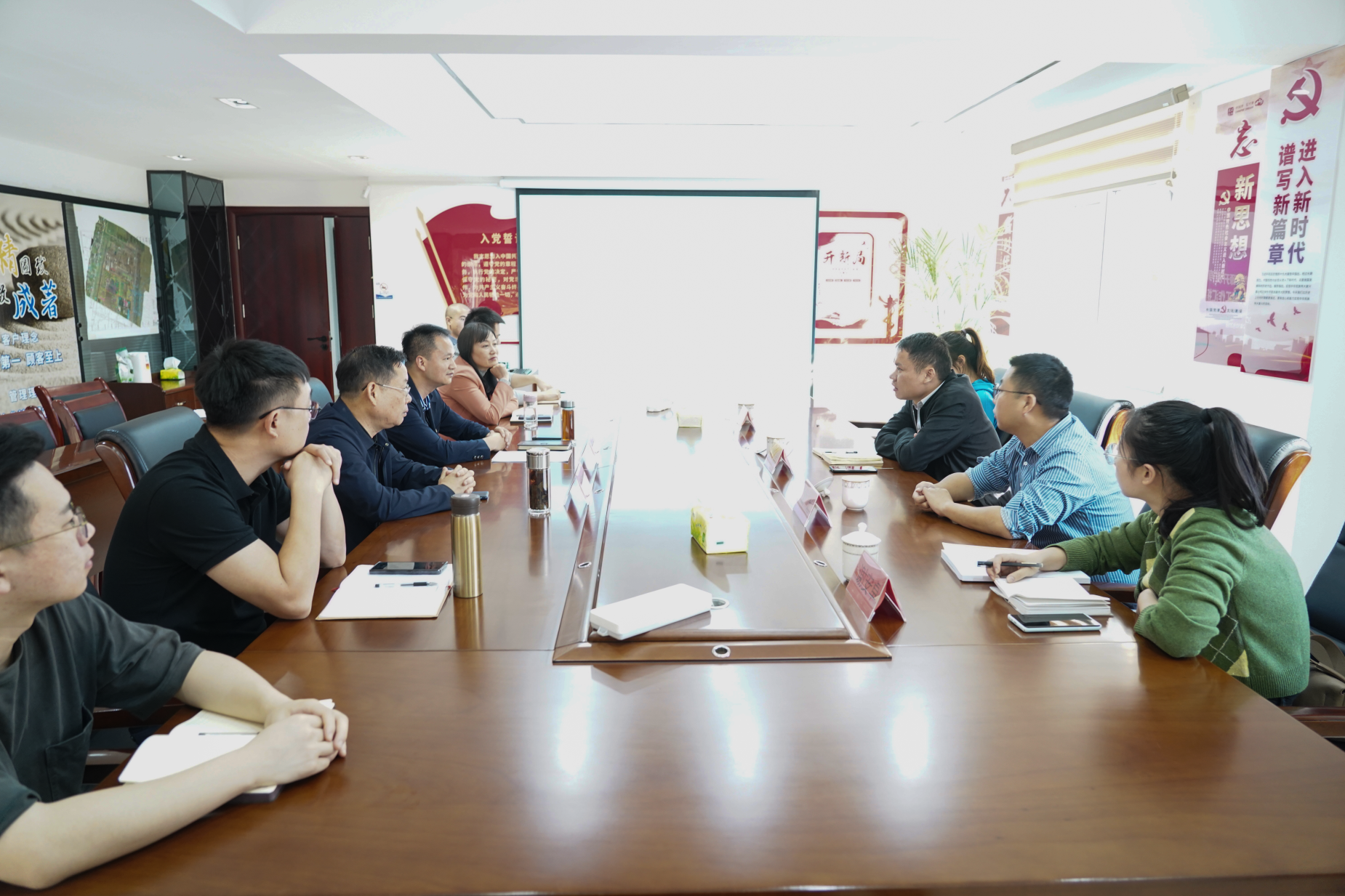 共青團(tuán)益陽市委對益沅公司市級“青年文明號”創(chuàng)建工作進(jìn)行實地驗收